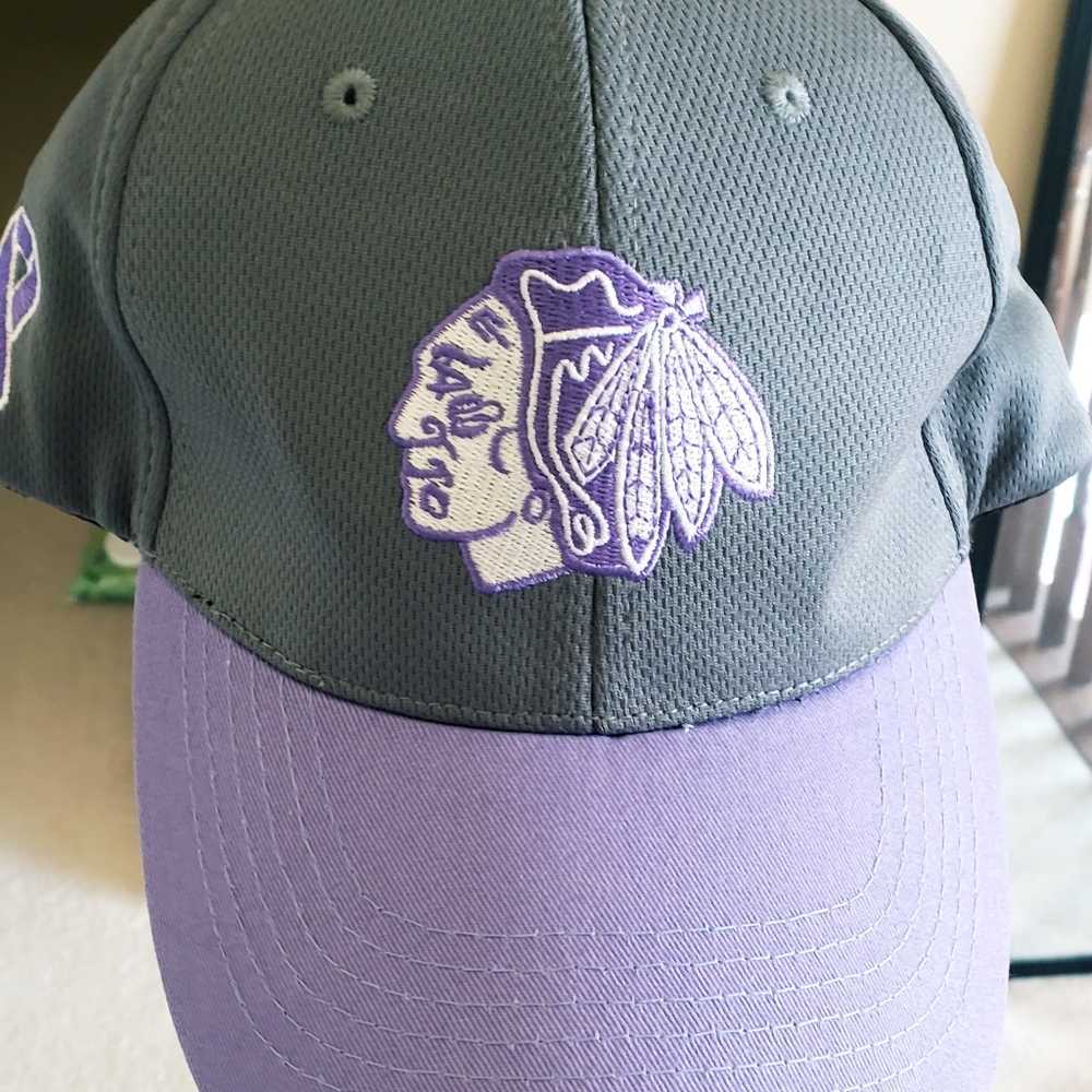 BLACKHAWKS baseball style cap. OSFM  Kick 10 Brand